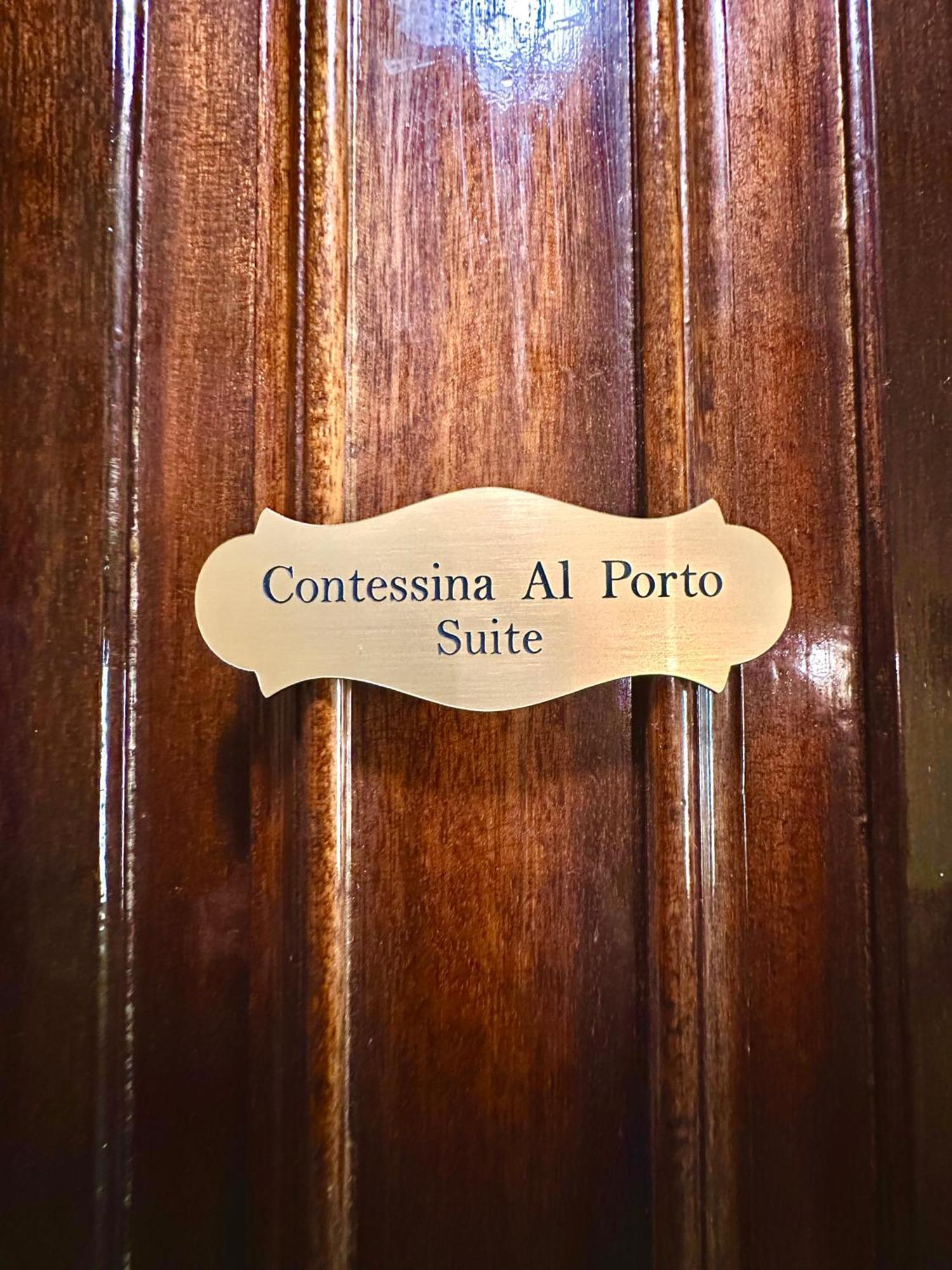 Contessina Al Porto Suite Mantouki Luaran gambar